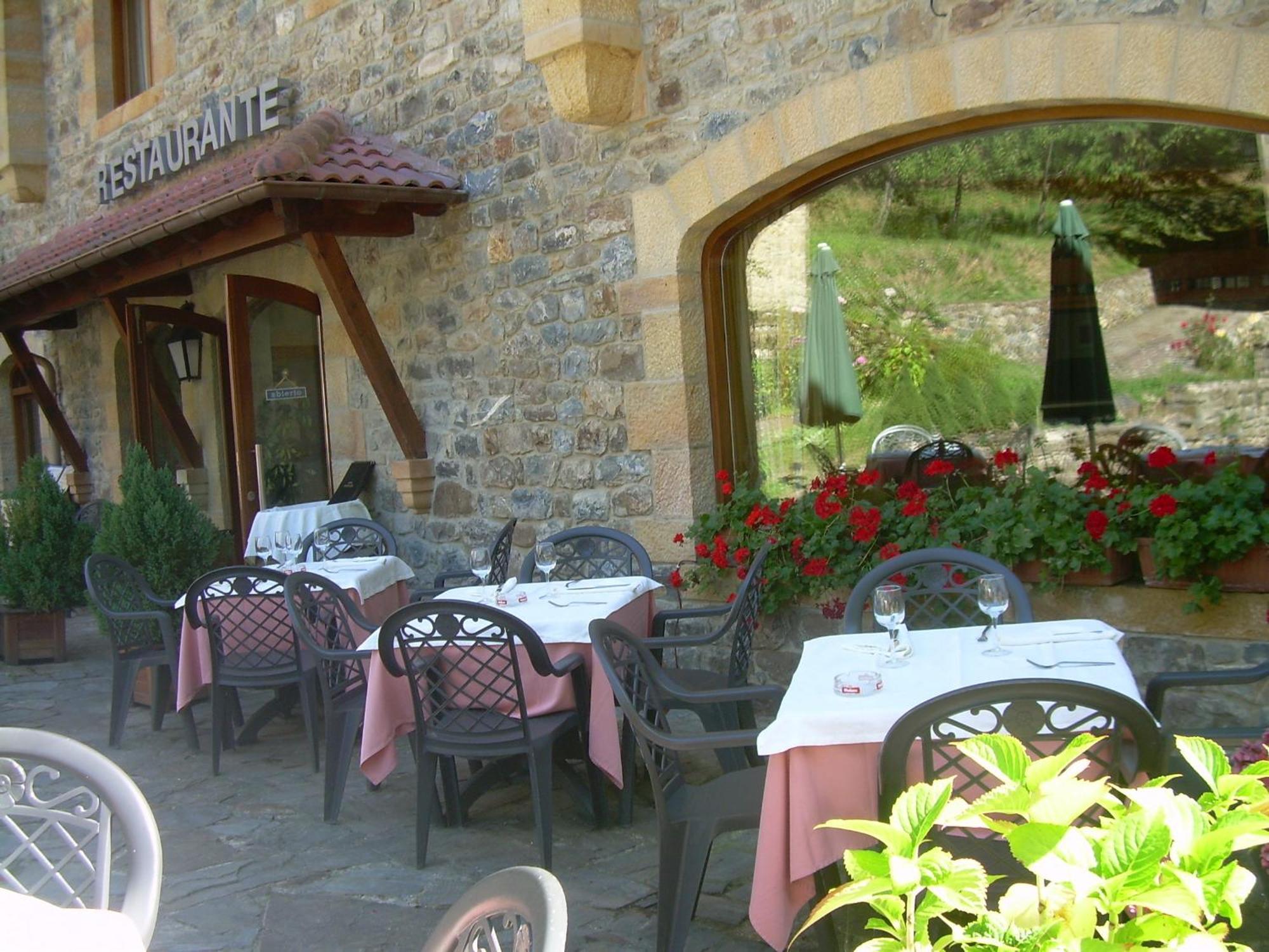 Hotel Косгайя Экстерьер фото